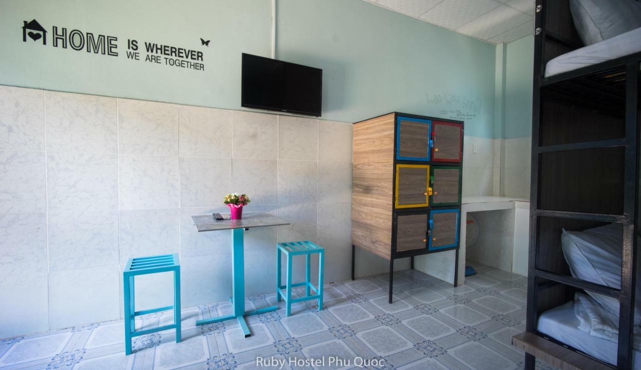 Ruby Phu Quoc Hostel Luaran gambar