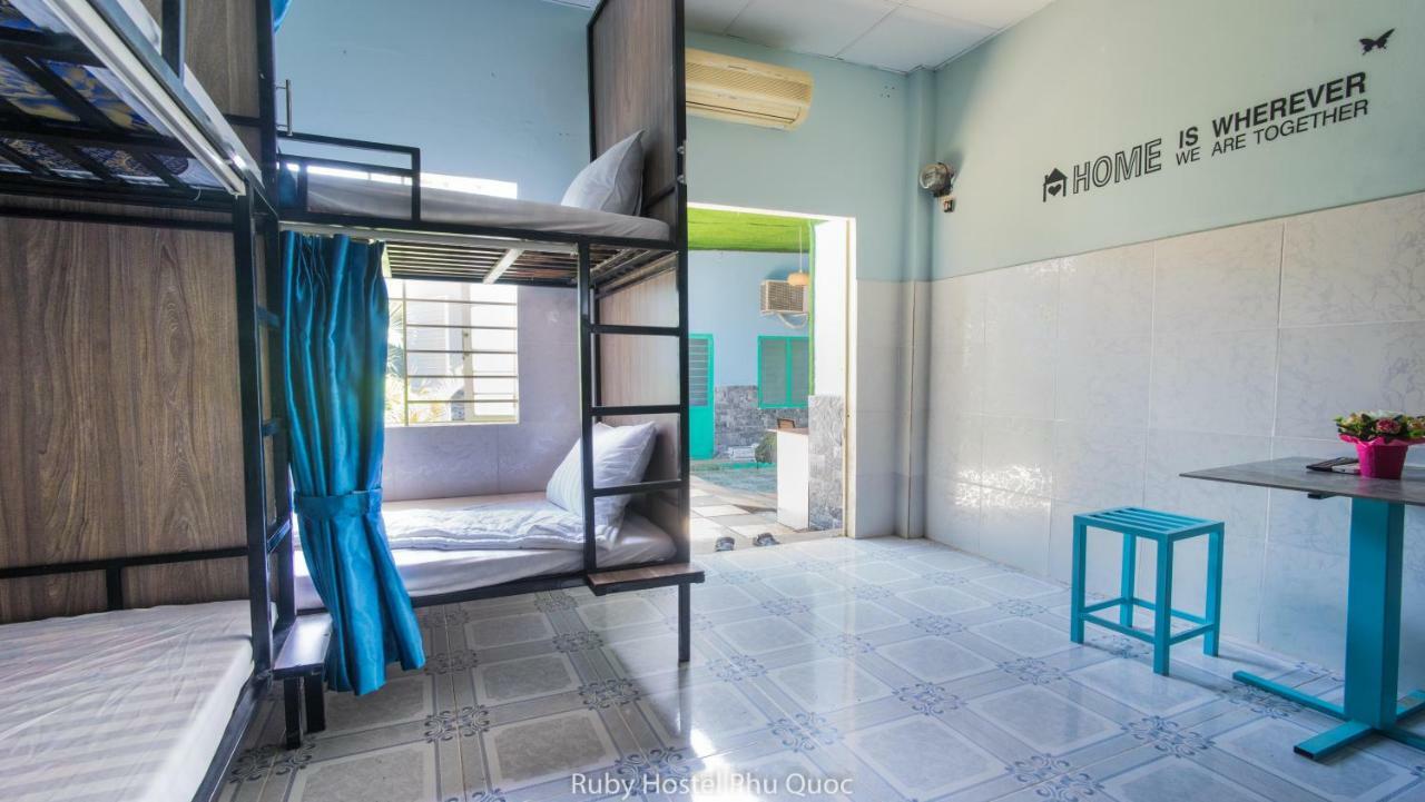 Ruby Phu Quoc Hostel Luaran gambar