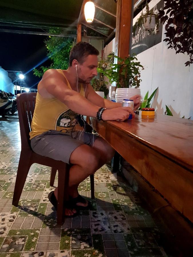 Ruby Phu Quoc Hostel Luaran gambar